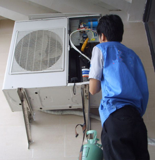 普安空调开机无反应维修